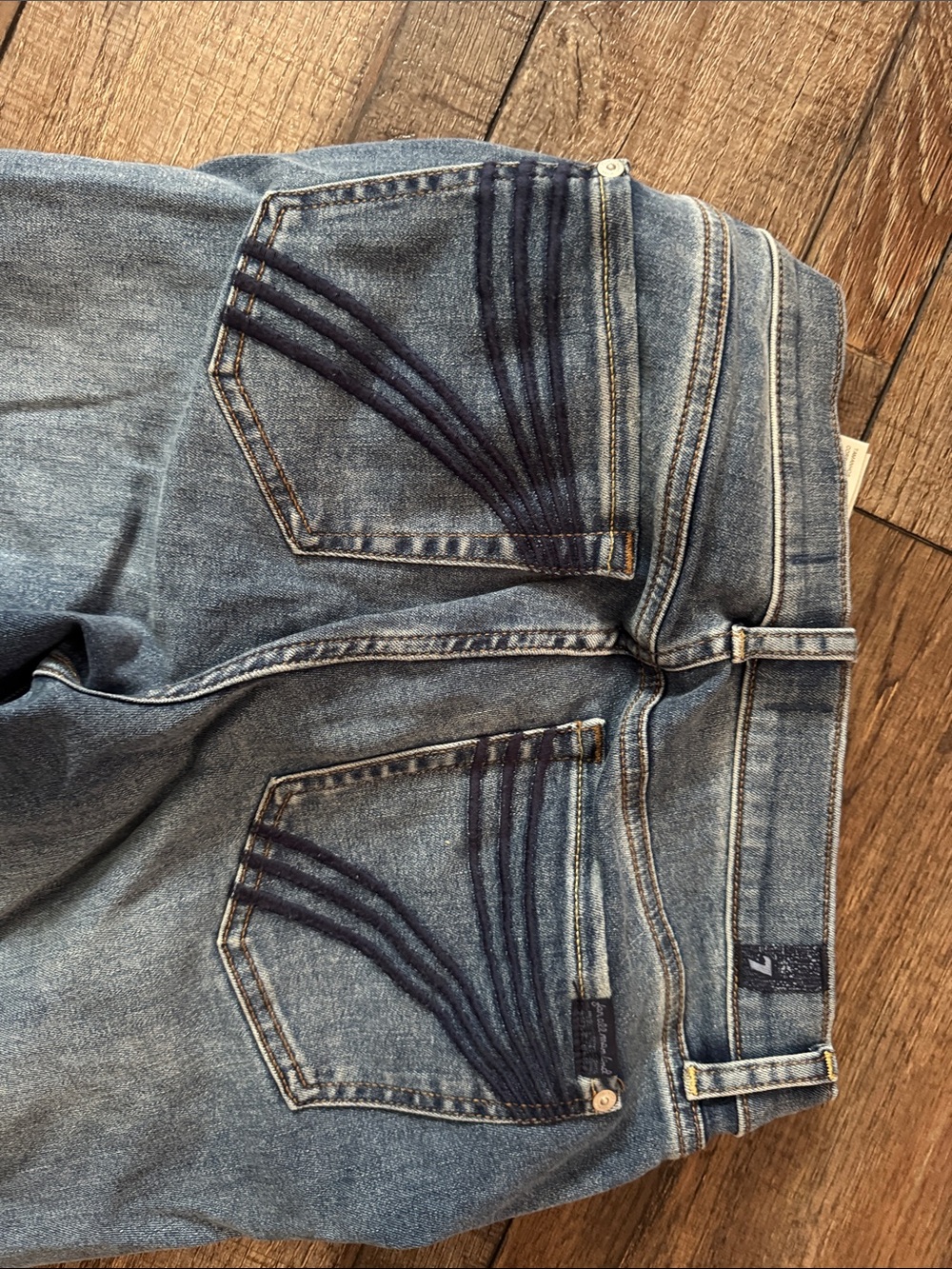 7 For All Man Kind DOJO Denim Jeans with Back Pocket Stitching - Picture 6 of 9